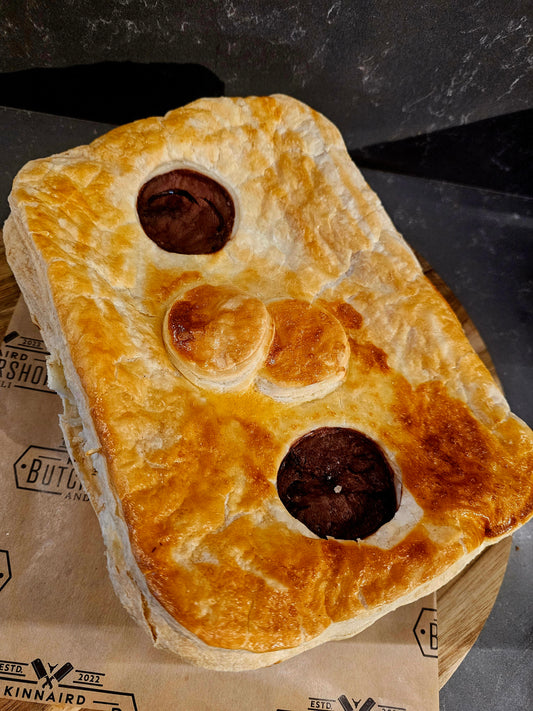 1 1/2lb Steak Pie
